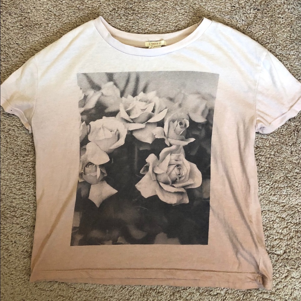 Ombré Rose Graphic Shortsleeved Tee